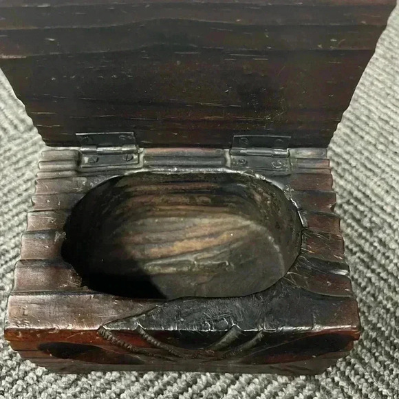 Vintage Lobeco Hand Carved Wooden Box made in Spain - Picture 6 of 11